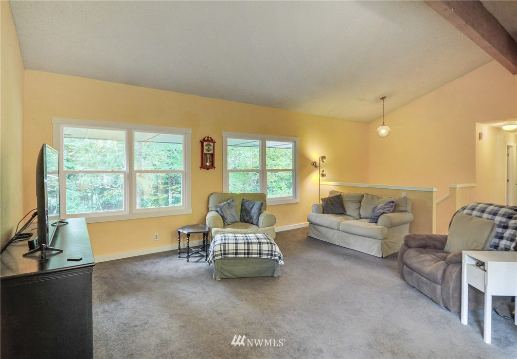 11705 Ingraham Road Snohomish, WA 98290 - Photo 11 of 37