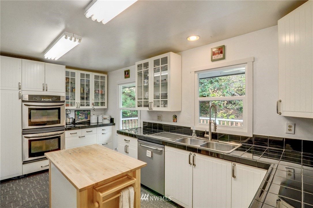 11705 Ingraham Road Snohomish, WA 98290 - Photo 6 of 37