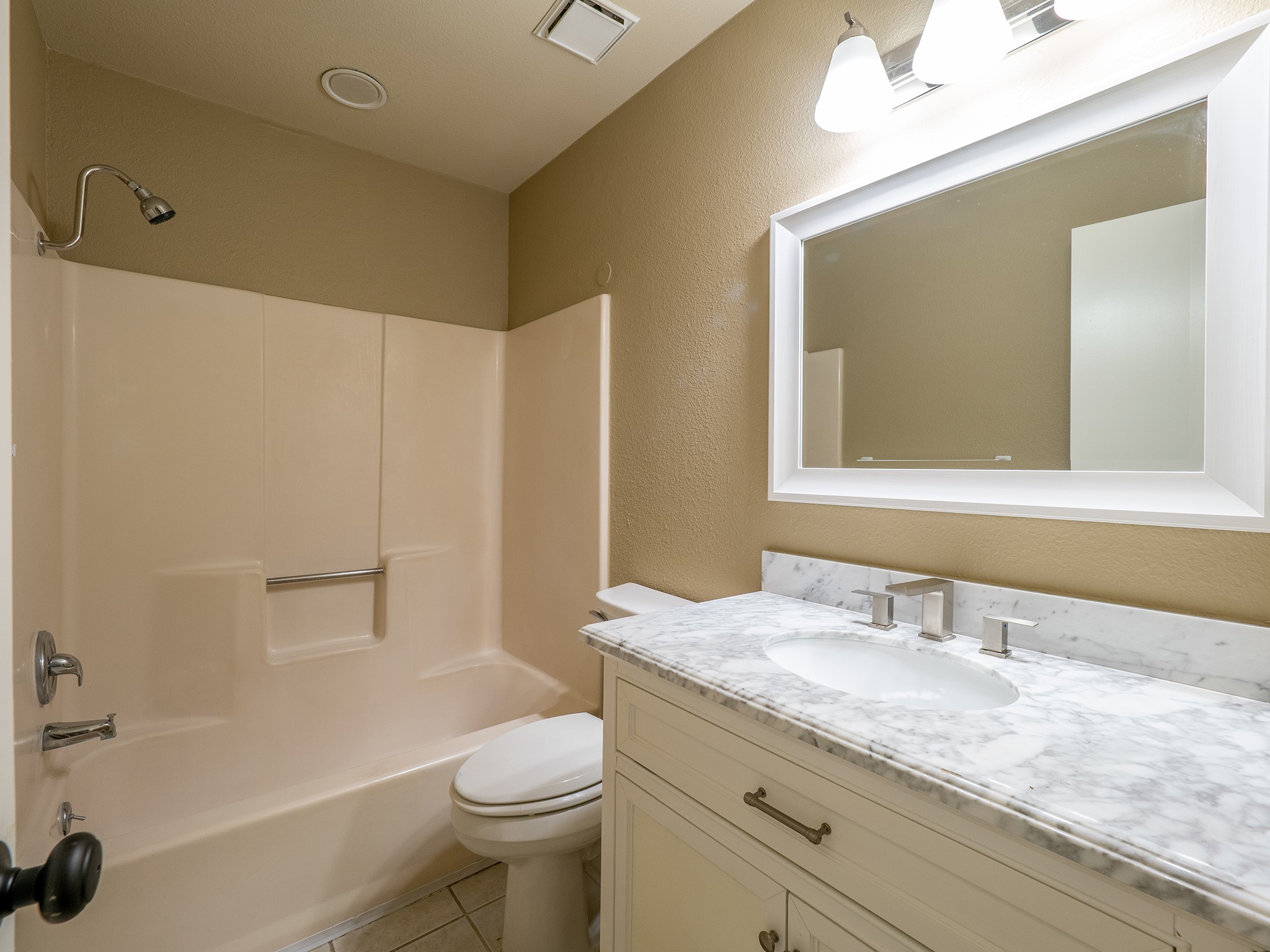 16829 Whitebrush Loop Austin, TX 78717 - Photo 8 of 12