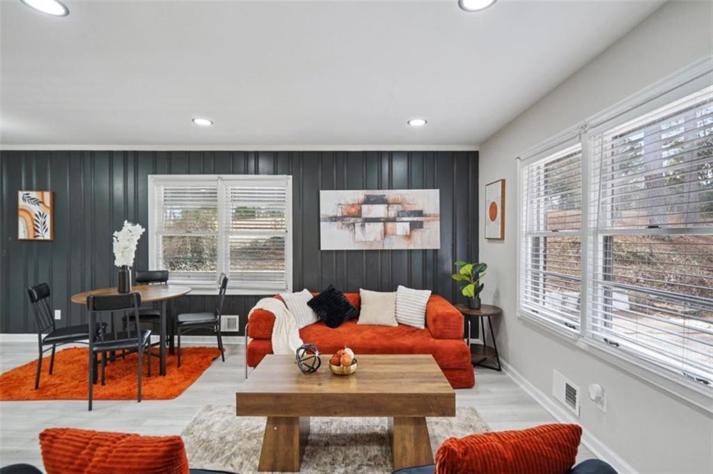 2740 Norma Circle Decatur, GA 30034 - Photo 5 of 36