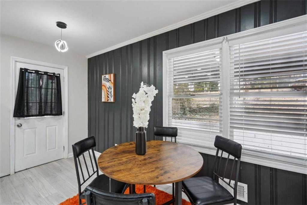 2740 Norma Circle Decatur, GA 30034 - Photo 8 of 36