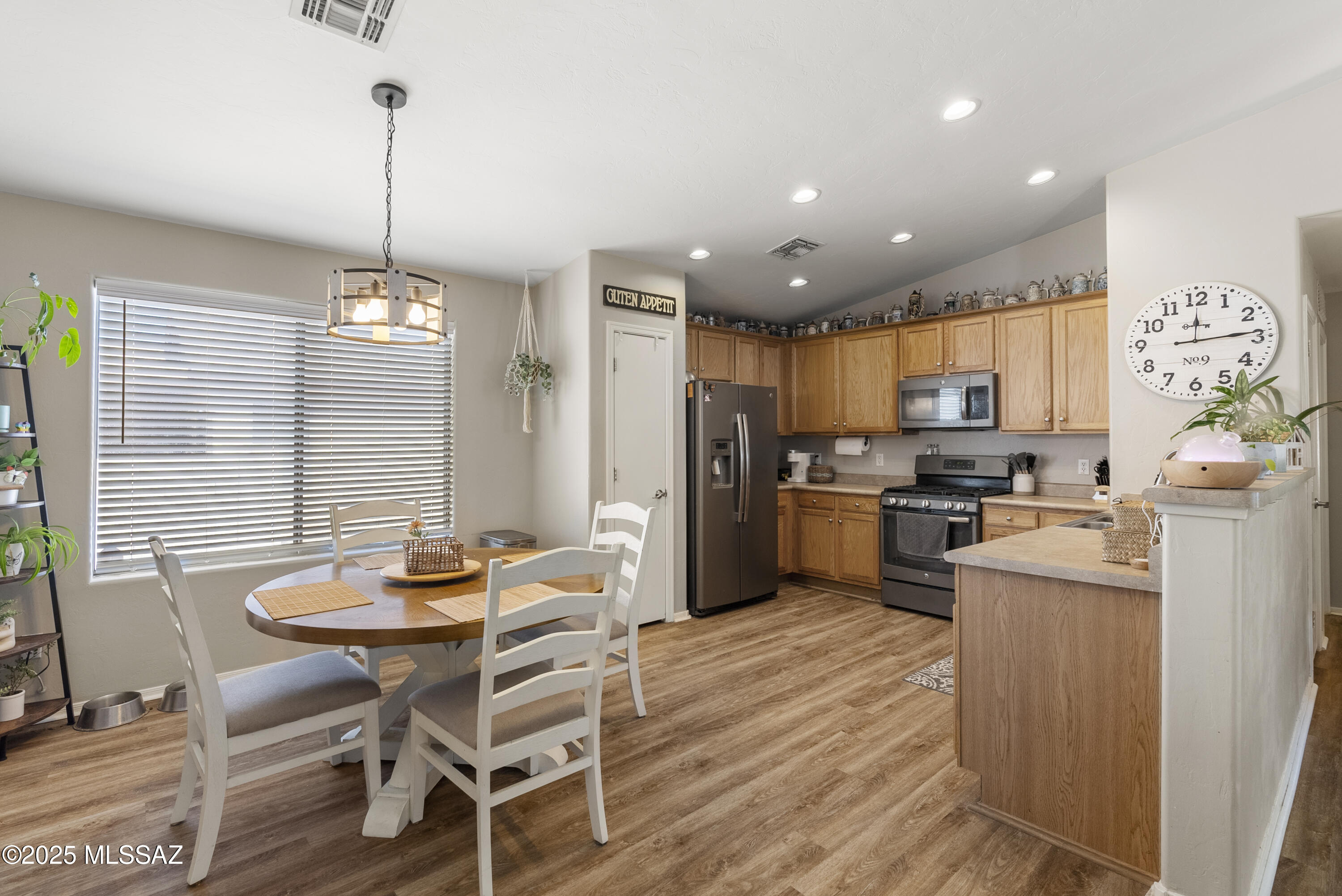 4396 South Valley Road Tucson, AZ 85714 - Photo 15 of 42 Gallery Image 15