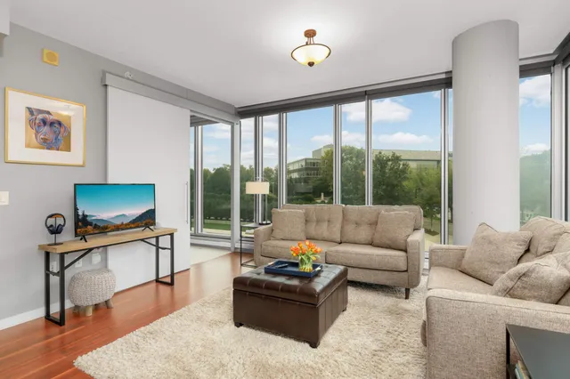 $335,000 | 8161 33rd Avenue South, Unit 209, Bloomington, MN 55425