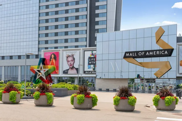 $335,000 | 8161 33rd Avenue South, Unit 209, Bloomington, MN 55425