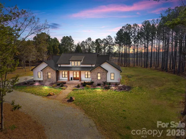 $1,075,000 | 465 Baxx Drive, Salisbury, NC 28147