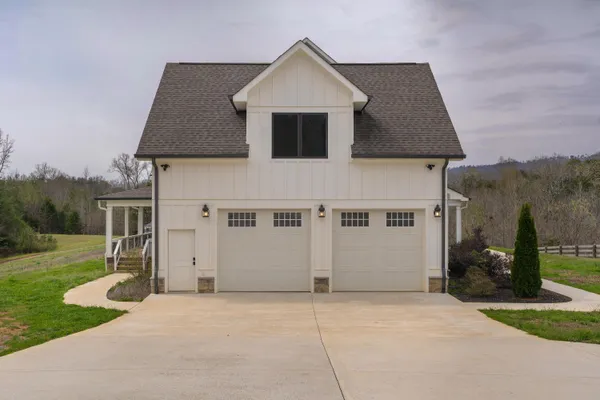 $3,500,000 | 670 Maine Avenue, Wildwood, GA 30757