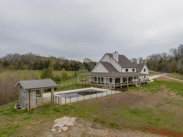 $3,500,000 | 670 Maine Avenue, Wildwood, GA 30757