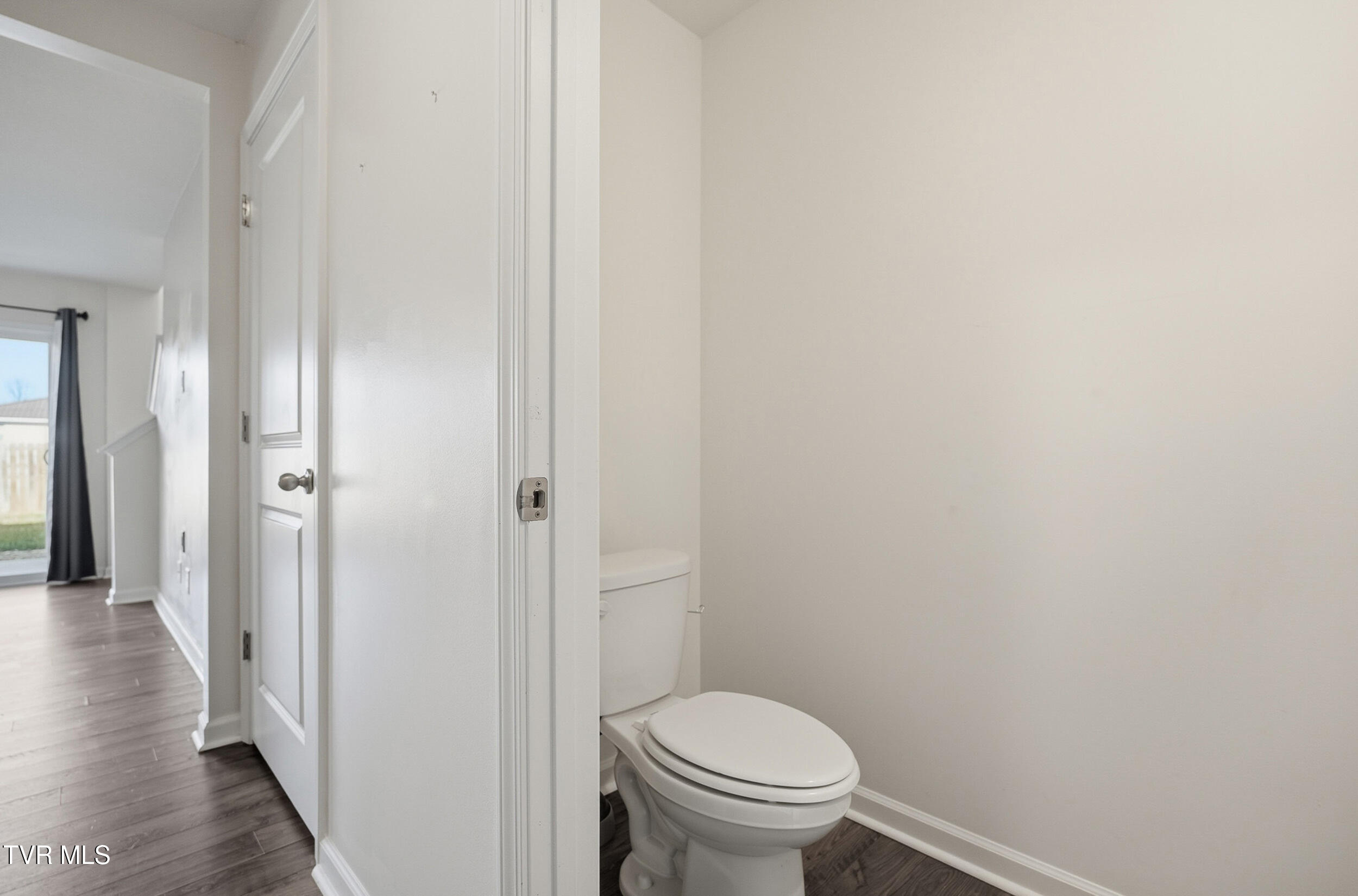 3086 Nicole Circle, Unit 2 Morristown, TN 37814 - Photo 13 of 37 12_dsc07441