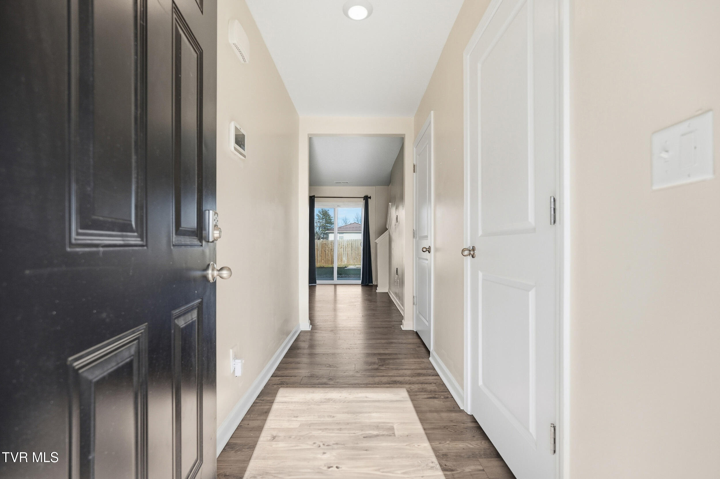 3086 Nicole Circle, Unit 2 Morristown, TN 37814 - Photo 5 of 37 5_dsc07435