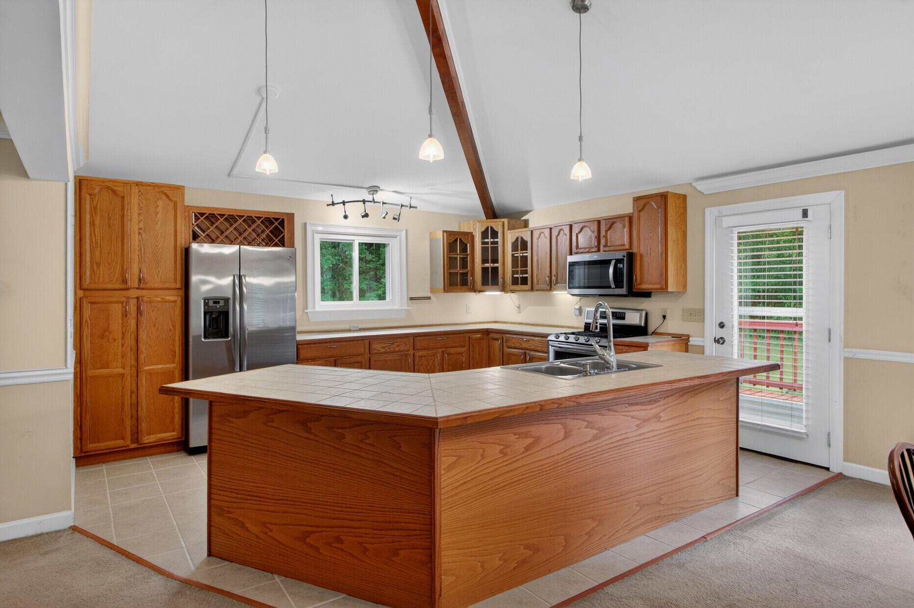 1105 County Line Road Cross, SC 29436 - Photo 12 of 42 Spacious Kitchen