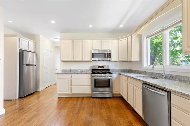 $1,575,000 | 403-405 Reedsdale Road, Milton, MA 02186