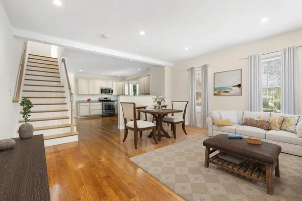 $1,575,000 | 403-405 Reedsdale Road, Milton, MA 02186