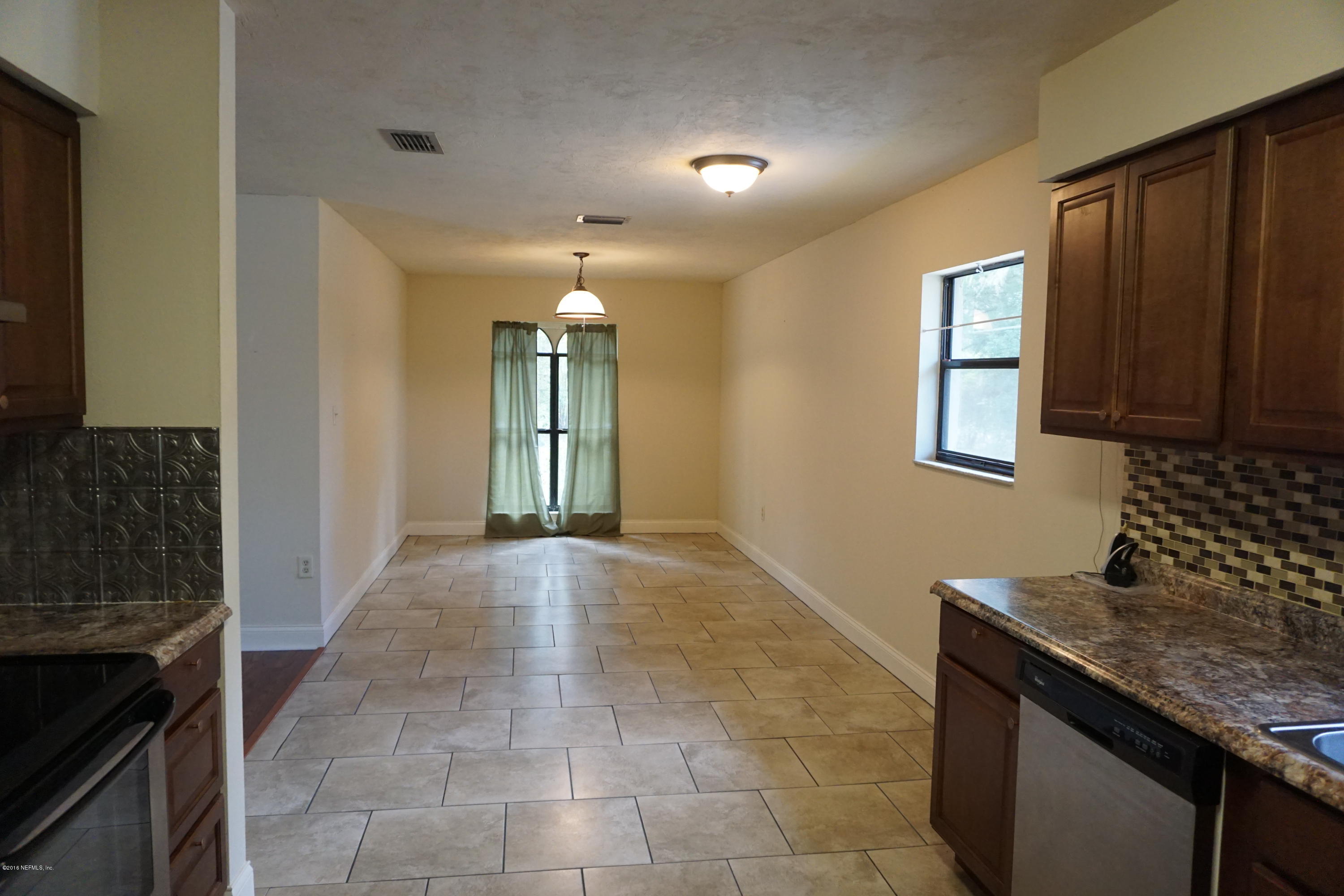 1009 Wilson Road Starke, FL 32091 - Photo 11 of 34 Kitchen