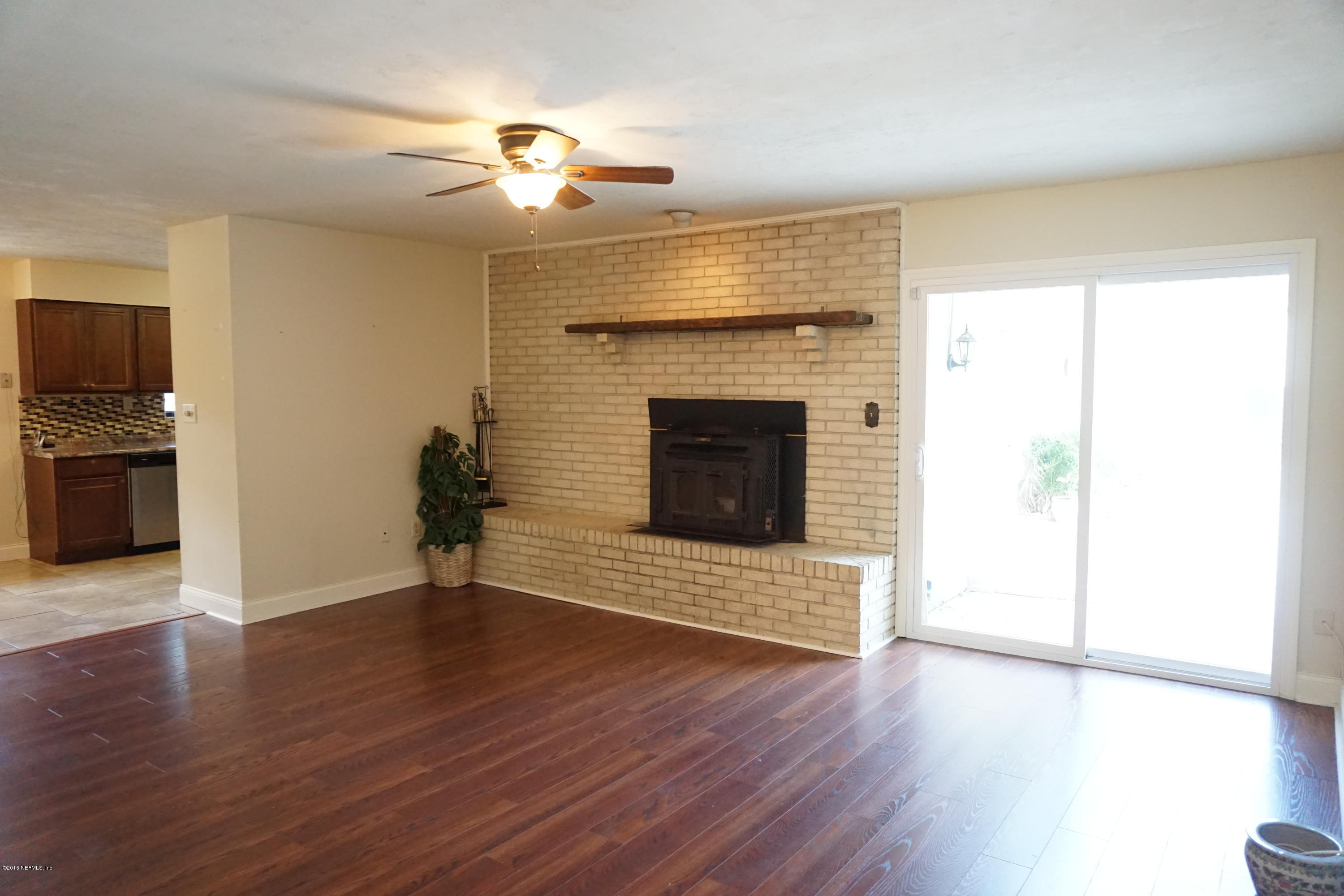 1009 Wilson Road Starke, FL 32091 - Photo 8 of 34 Family room