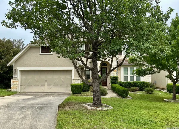$3,800 | 17922 Maui Sands, San Antonio, TX 78255
