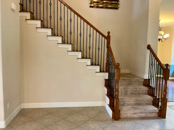 $3,800 | 17922 Maui Sands, San Antonio, TX 78255
