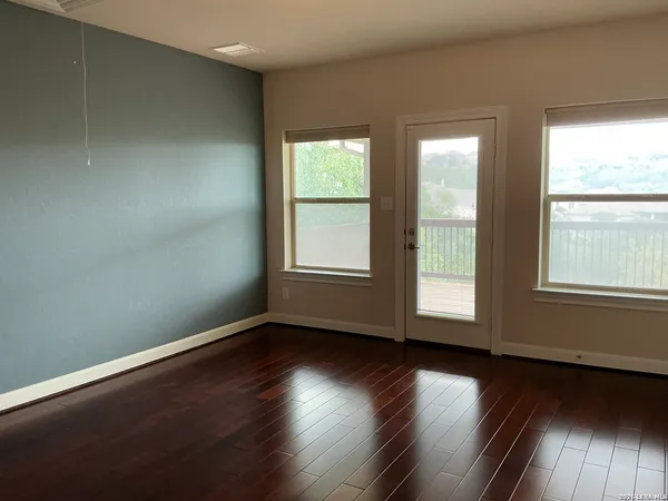 $3,800 | 17922 Maui Sands, San Antonio, TX 78255