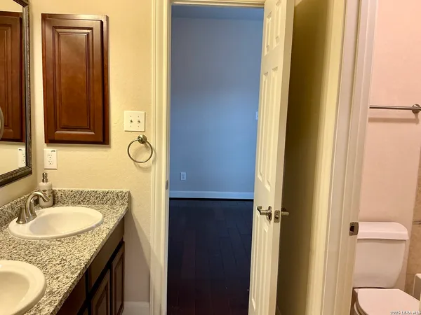 $3,800 | 17922 Maui Sands, San Antonio, TX 78255