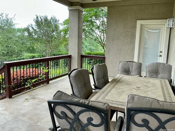$3,800 | 17922 Maui Sands, San Antonio, TX 78255
