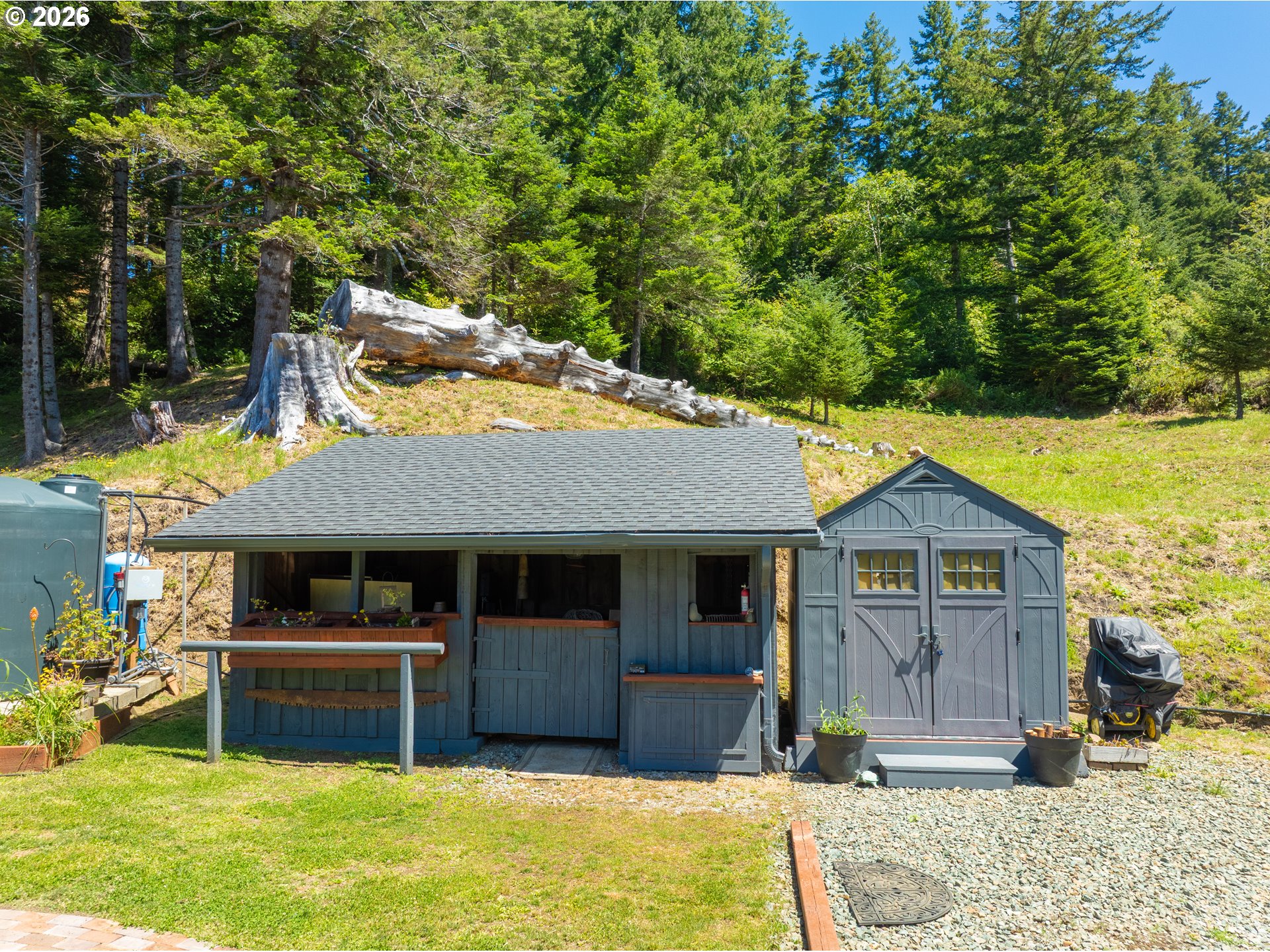 27837 Thimbleberry Road Gold Beach, OR 97444 - Photo 3 of 27 Gallery Image 3