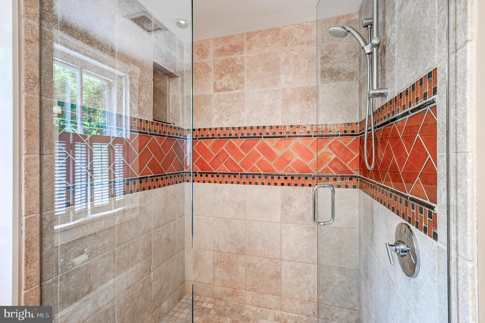 3552 Church Road Ellicott City, MD 21043 - Photo 28 of 73 Primary Shower