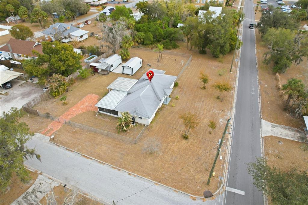 404 West Whidden Street Arcadia, FL 34266 - Photo 33 of 34 an aerial view of a house with a swimming pool