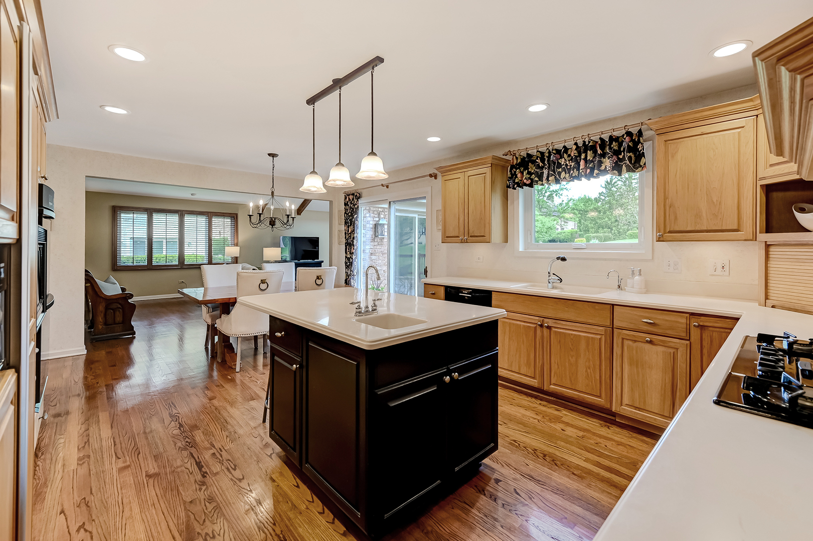 11516 Burr Oak Lane Burr Ridge, IL 60527 - Photo 12 of 62