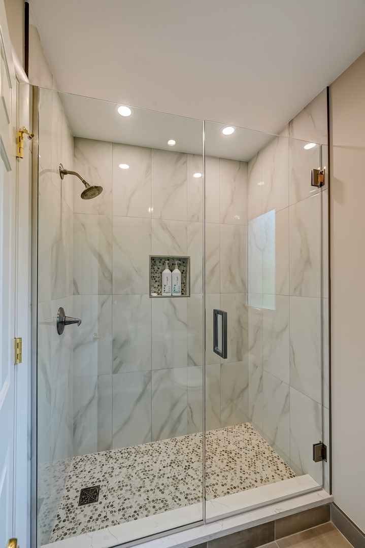 11516 Burr Oak Lane Burr Ridge, IL 60527 - Photo 30 of 62