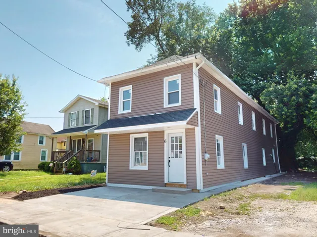 $265,000 | 6 West Griffith Street, Penns Grove, NJ 08069