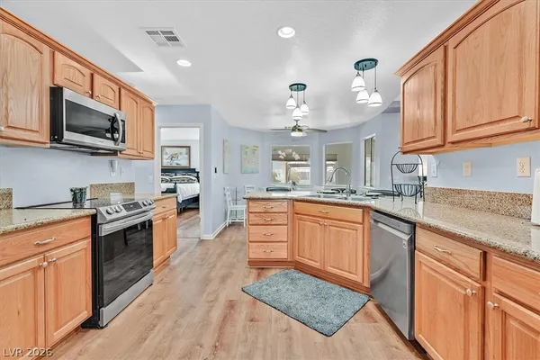 $2,600 | 4901 Marywood Court, Pahrump, NV 89061