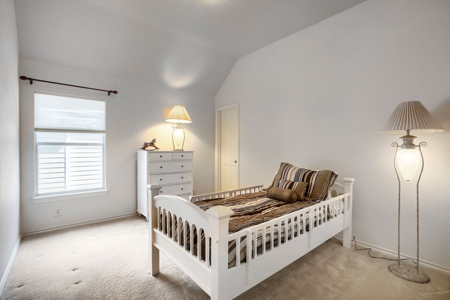 2985 Prairie Bluff Seguin, TX 78155 - Photo 16 of 25 Third of three spacious bedrooms upstairs.