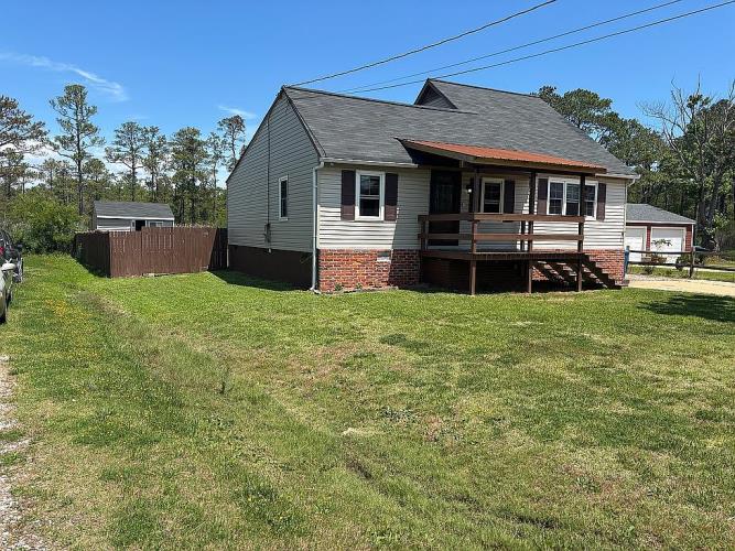 51 Messick Road Poquoson, VA 23662 - Photo 2 of 30