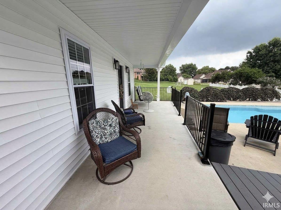 4 White Ridge Court Washington, IN 47501 - Photo 12 of 40