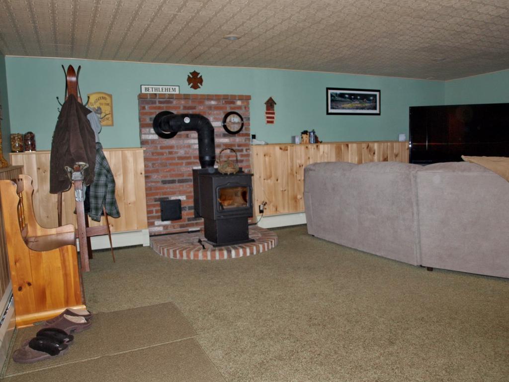 48 Hazen Road Bethlehem, NH 03574 - Photo 22 of 27