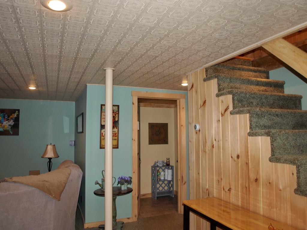 48 Hazen Road Bethlehem, NH 03574 - Photo 23 of 27