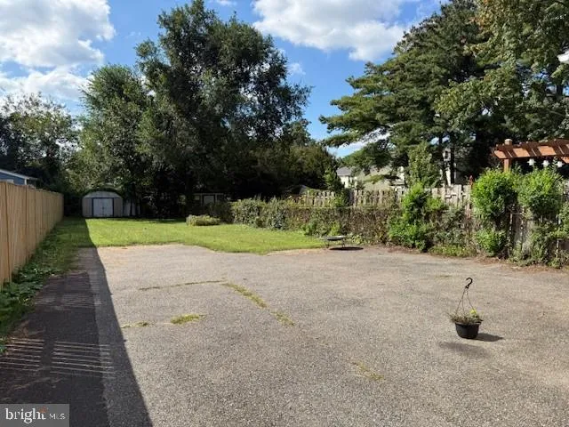 $1,720 | 15 Brewer Avenue, Unit B, Annapolis, MD 21401