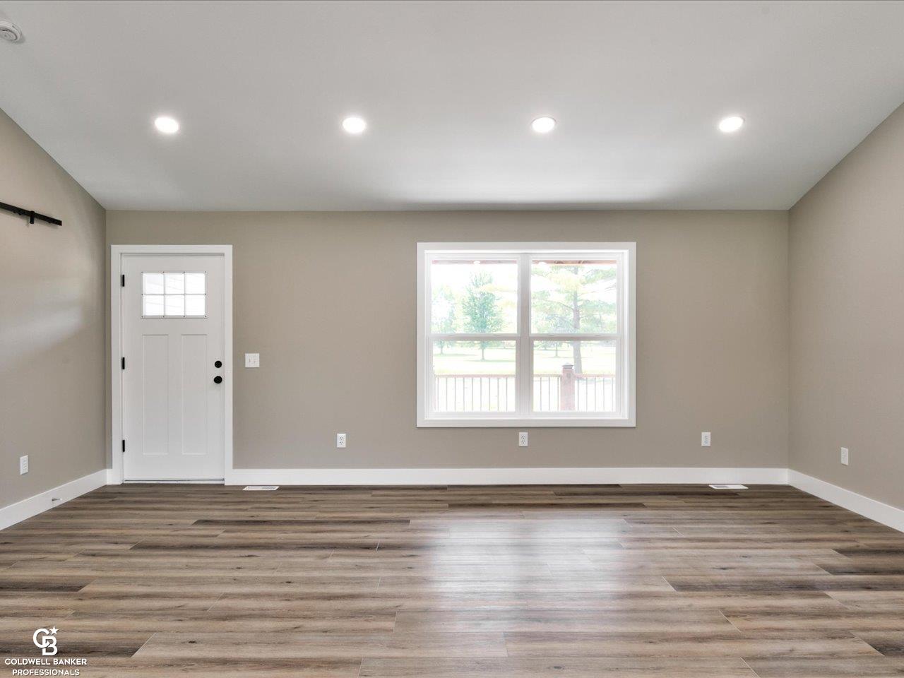 7910 Smiths Creek Road Goodells, MI 48027 - Photo 7 of 37 50176431-50eb4547-89e3-4cd0-9f49-6a418d39d9bc.JPG