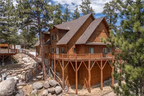 $998,000 | 430 Division Drive, Big Bear City, CA 92314