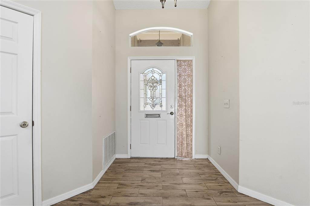 4874 Mill Run Drive New Port Richey, FL 34653 - Photo 4 of 34