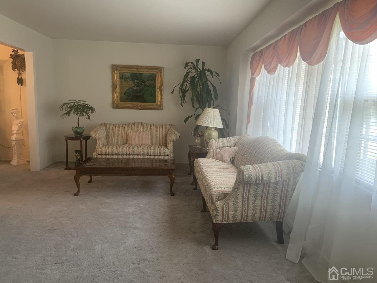 57 Brookside Road Edison, NJ 08817 - Photo 13 of 19