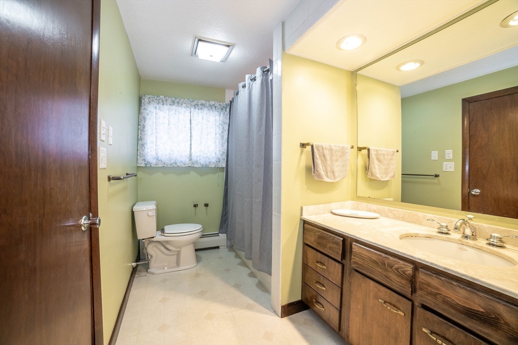 289 Bailey Road Holden, MA 01520 - Photo 18 of 28