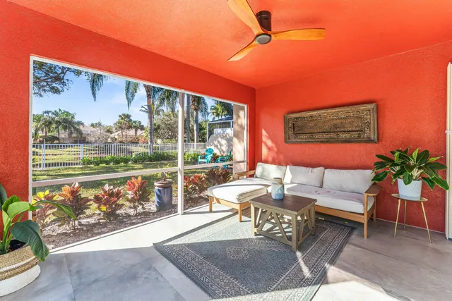 $550,000 | 8370 Eleuthera Lane, Wellington, FL 33414