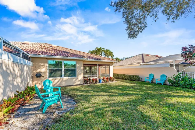 $550,000 | 8370 Eleuthera Lane, Wellington, FL 33414