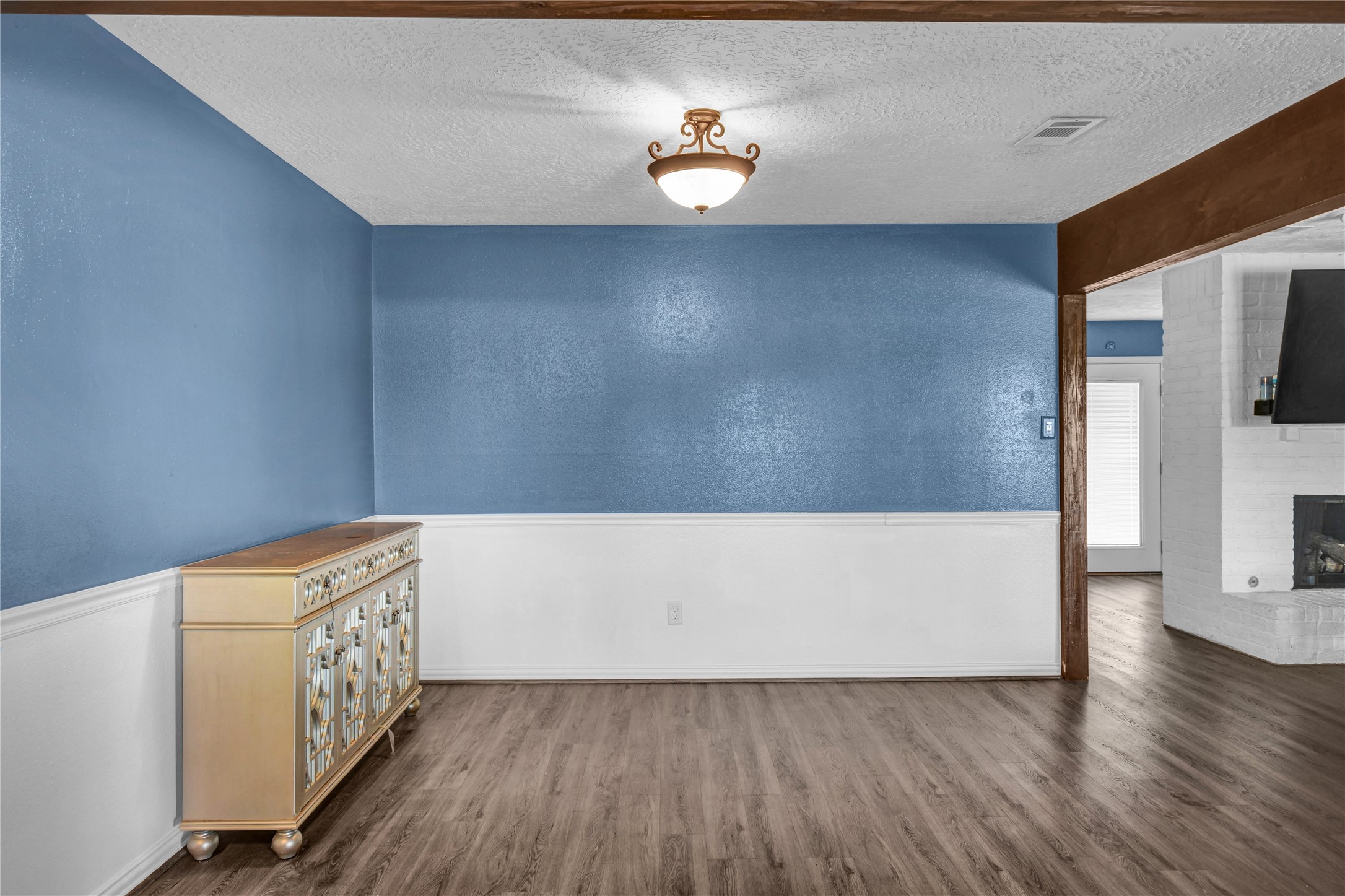 48 Ranch House Loop Angleton, TX 77515 - Photo 10 of 29 Gallery Image 10