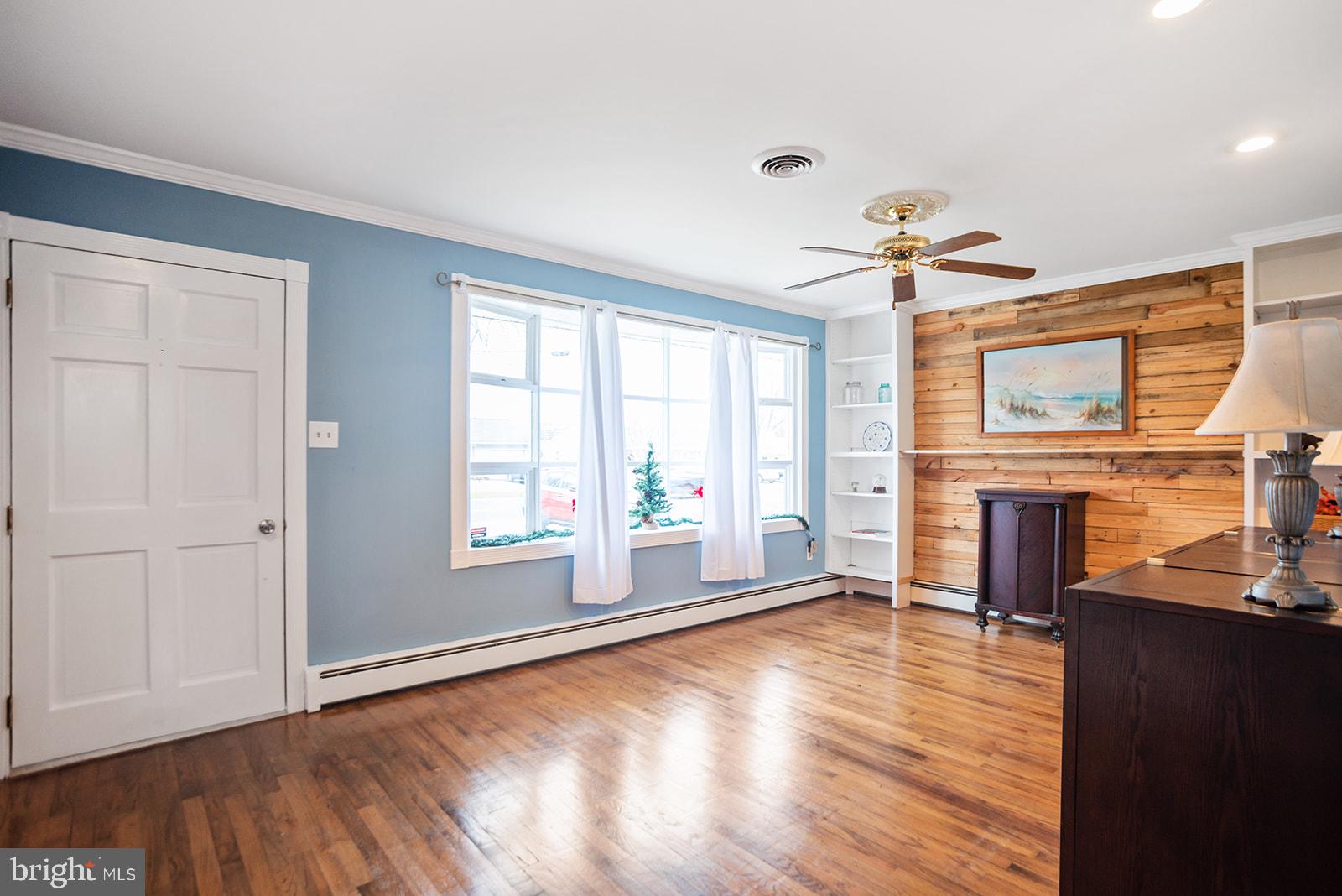 152 Wistar Road Fairless Hills, PA 19030 - Photo 4 of 41 Gallery Image 4
