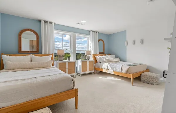 $999,999 | 23 Emerald Run, Unit 14, Shrewsbury, MA 01545
