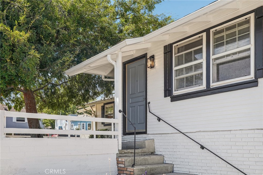 836 Loma Vista Street El Segundo, CA 90245 - Photo 32 of 36