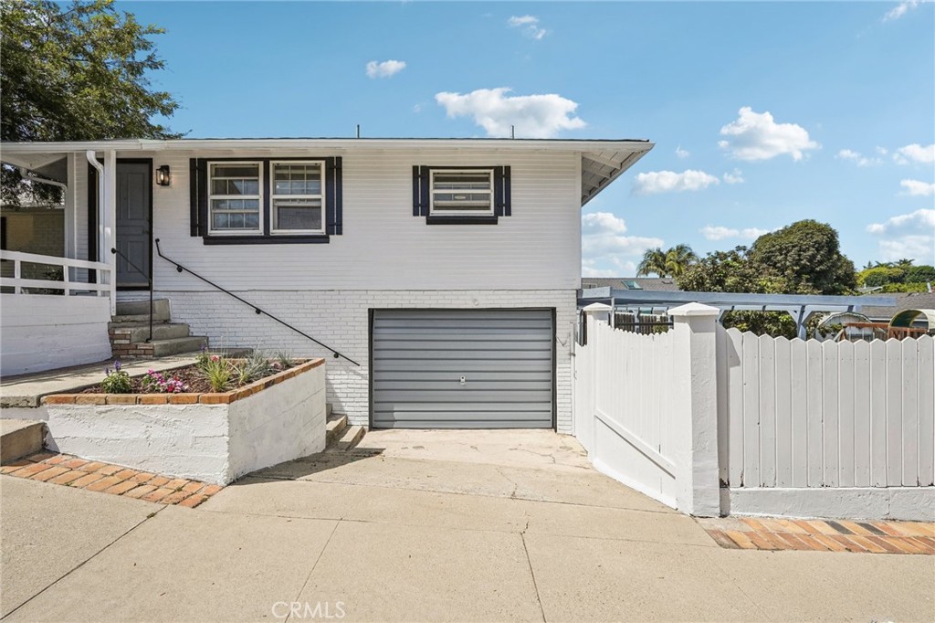 836 Loma Vista Street El Segundo, CA 90245 - Photo 33 of 36