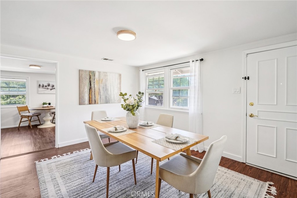 836 Loma Vista Street El Segundo, CA 90245 - Photo 5 of 36