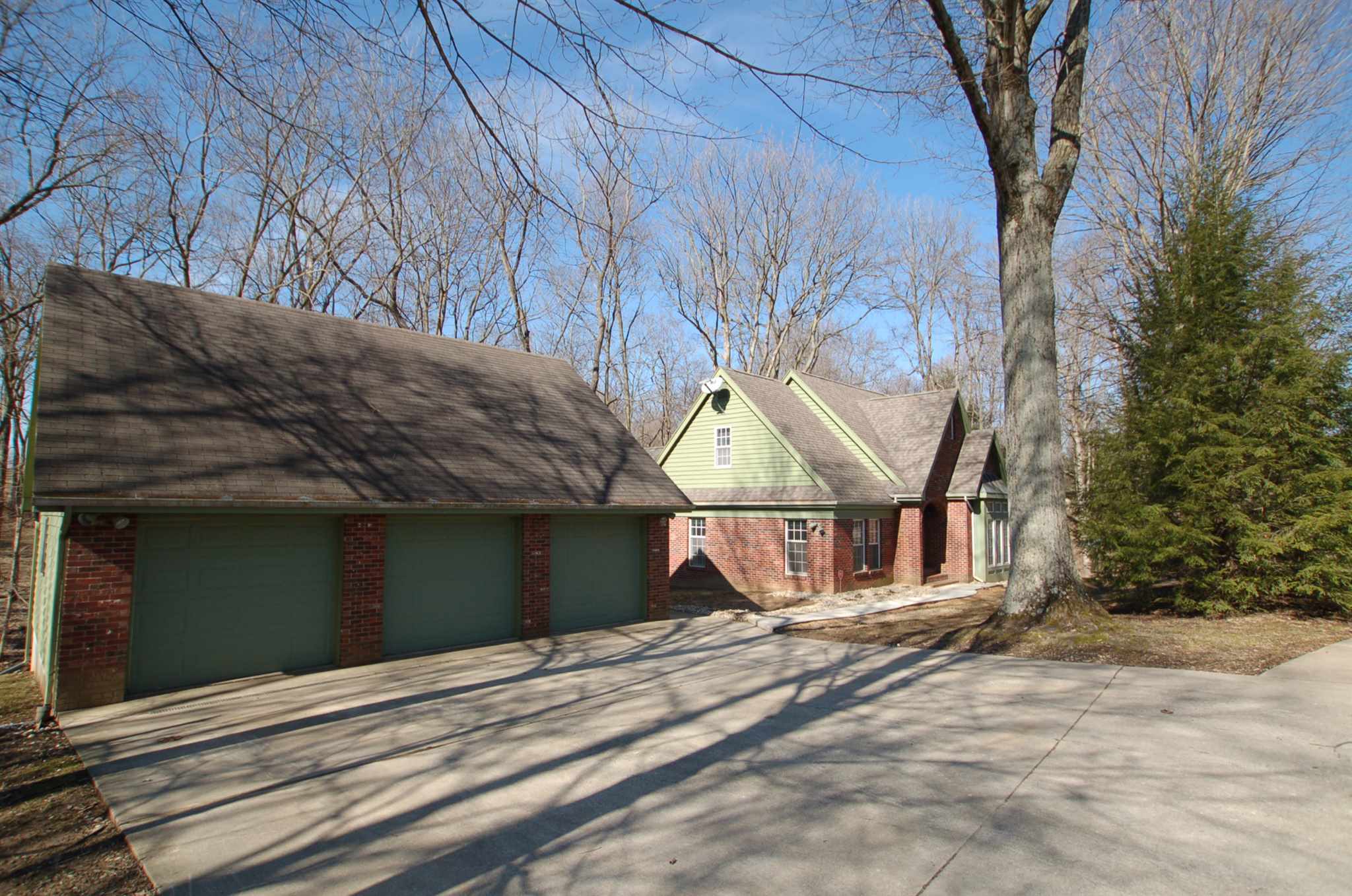 2055 North Russell Road Bloomington, IN 47408 - Photo 2 of 8